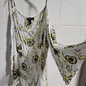 INC International Concepts Cream Asymmetrical Top